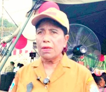 Kepala Kampung Waharia, Fransina Hana Hetarion (Foto : Istimewa)