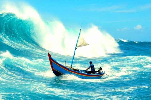 Ilustrasi Perahu Nelayan Sedang Terombang Ambing Akibat Gelombang Tinggi