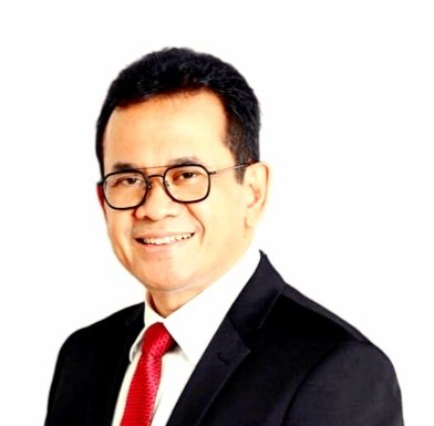 Menteri Perdagangan Budi Santoso Pastikan Stok Beras Nasional Aman dan Surplus Meski 25 Merek Beras Fortifikasi Palsu Ditarik. Bapanas Jamin Premium & Medium Tersedia di Pasar.