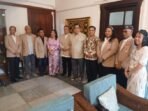 Foto bersama kedutaan besar Myanmar, Mang Hau Thang didampingi Counsellor Shwe Yi Phyo, First ( Humas KSMI)