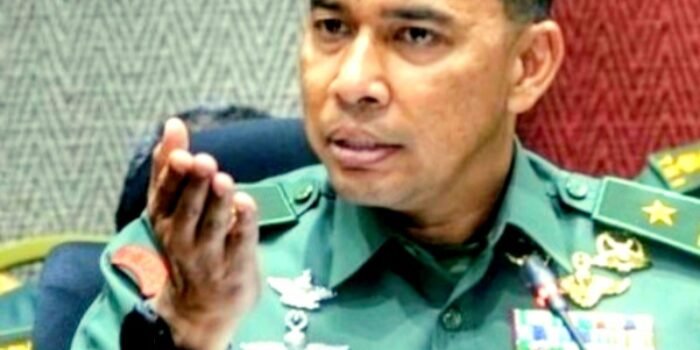 Pangkogabwilhan III Letjen TNI Lucky Avianto: Kontak Senjata di Distrik Aifat Maybrat, Papua Barat Daya 3 Oktober 2026. Dua Anggota TPNPB-OPM Kodap IV Sorong Raya Tewas, Manfret Fatem Kabur. TNI Amankan Senjata.