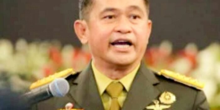 KSAD Jenderal Maruli Simanjuntak Jelaskan Kronologi Penggerebekan Rumah Dinas TNI AD di Cijantung Yang FDijadikan Markas Judi Online, 11 Operator Diamankan.