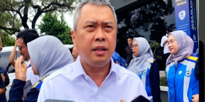 Menhub Dudy Purwagandhi Sebut Erupsi Gunung Anak Krakatau Jadi Pelajaran Hadapi Gangguan Transportasi, 150 Ribu Penumpang Terdampak Penutupan 8 Bandara.