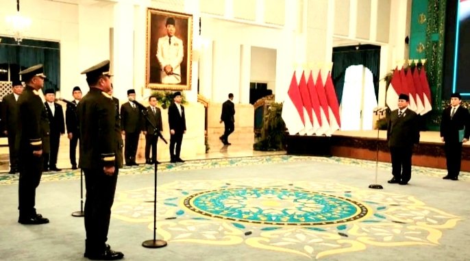 Presiden Prabowo Subianto Lantik Jenderal Maruli Simanjuntak Jadi Wakil Panglima TNI Merangkap Kepala BNPPDT dan Tandyo Budi Revita Jadi KSAD di Istana Negara 15 Oktober 2026, Tukar Jabatan Strategis TNI.
