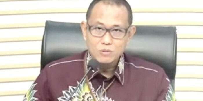 Plt Direktur Penyidikan KPK Achmad Taufik Husein: KPK Geledah Ruangan Kepala BNPB Pada 14-15 Okt 2026 Usai OTT. 5 Tersangka Korupsi Dana Siap Pakai Rp148 M, Sita Rp3,3 M, Emas dan Kripto. Kepala BNPB Belum Jadi Tersangka.