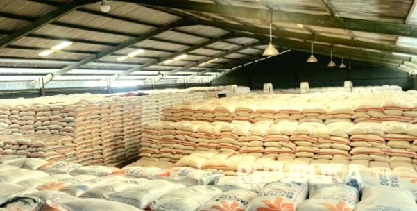 Bulog Jabar tembus 100,07 Persen Pengadaan Setara Beras 2026, Realisasi 694.947 Ton Dari Target 694.432 Ton Hingga 22 Oktober 2026. Penjualan Jomersial 116,59 Persen. Serapan Gabah Petani Lanjut Hingga Akhir Desember.